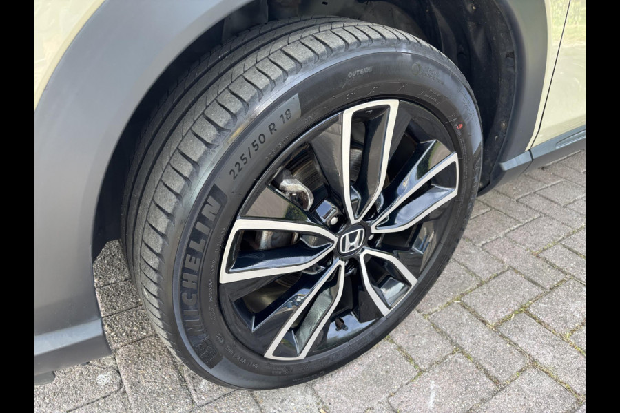 Honda HR-V 1.5 e:HEV Elegance | Adaptive cruise control | Camera | Stoelverwarming |