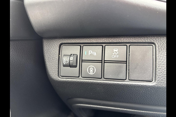 Honda HR-V 1.5 e:HEV Elegance | Adaptive cruise control | Camera | Stoelverwarming |
