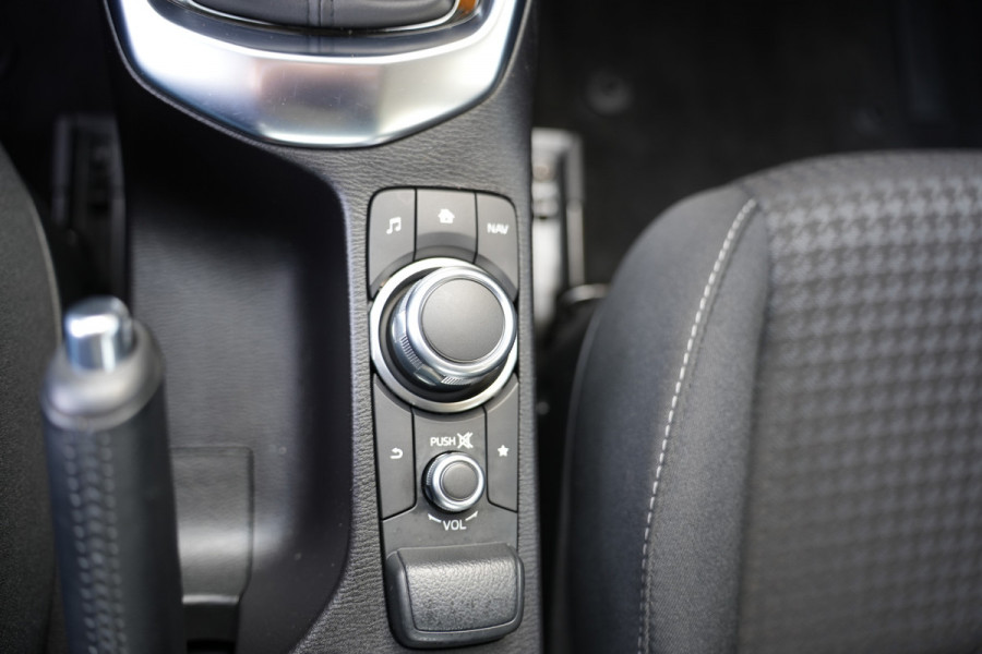 Mazda 2 1.5 Skyactiv-G Dynamic+ | Cruise | Navigatie | Lichtmetalen velgen