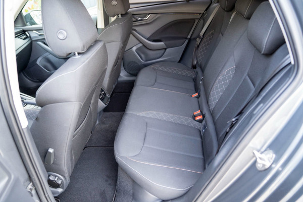 Škoda Kamiq 1.0 TSI DSG Automaat Ambition|Prijs rijklaar incl 12 mnd garantie|Clima Verw stoelen Pdc