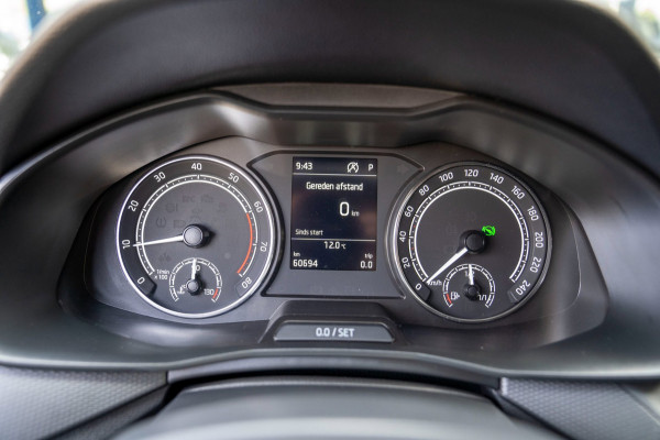 Škoda Kamiq 1.0 TSI DSG Automaat Ambition|Prijs rijklaar incl 12 mnd garantie|Clima Verw stoelen Pdc