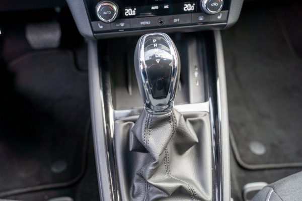 Škoda Kamiq 1.0 TSI DSG Automaat Ambition|Prijs rijklaar incl 12 mnd garantie|Clima Verw stoelen Pdc