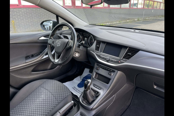 Opel Astra Sports Tourer 1.2 Edition / camera / navigatie / trekhaak