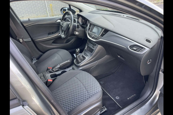Opel Astra Sports Tourer 1.2 Edition / camera / navigatie / trekhaak