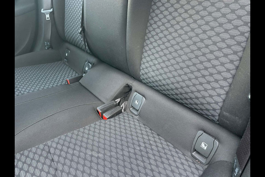 Opel Astra Sports Tourer 1.2 Edition / camera / navigatie / trekhaak