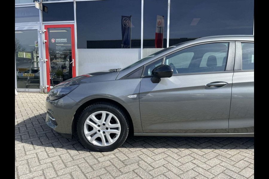 Opel Astra Sports Tourer 1.2 Edition / camera / navigatie / trekhaak