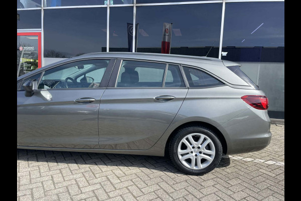 Opel Astra Sports Tourer 1.2 Edition / camera / navigatie / trekhaak