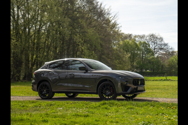 Maserati Levante 3.0 V6 S AWD 430pk GranSport Facelift | Pano-dak | 21 inch | Harman/Kardon | 360 camera