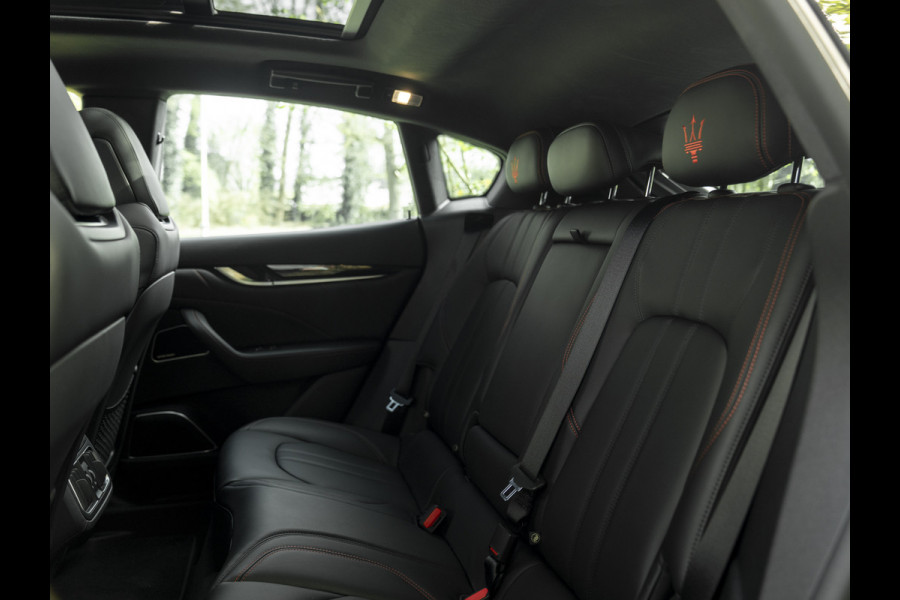 Maserati Levante 3.0 V6 S AWD 430pk GranSport Facelift | Pano-dak | 21 inch | Harman/Kardon | 360 camera