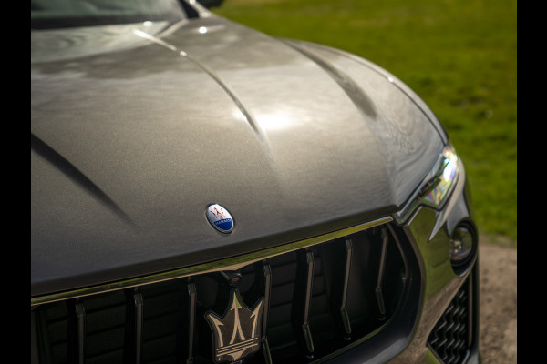 Maserati Levante 3.0 V6 S AWD 430pk GranSport Facelift | Pano-dak | 21 inch | Harman/Kardon | 360 camera