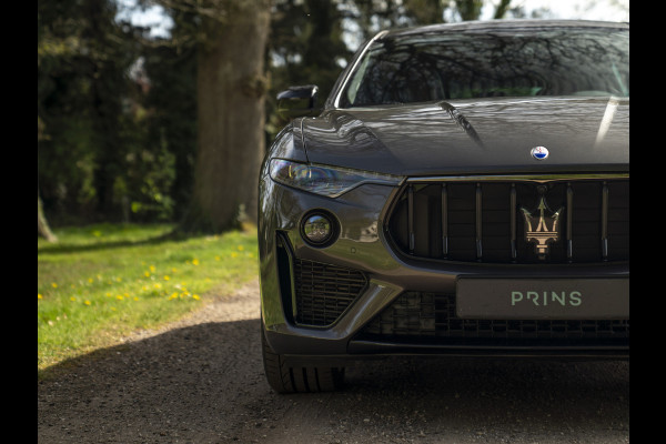 Maserati Levante 3.0 V6 S AWD 430pk GranSport Facelift | Pano-dak | 21 inch | Harman/Kardon | 360 camera