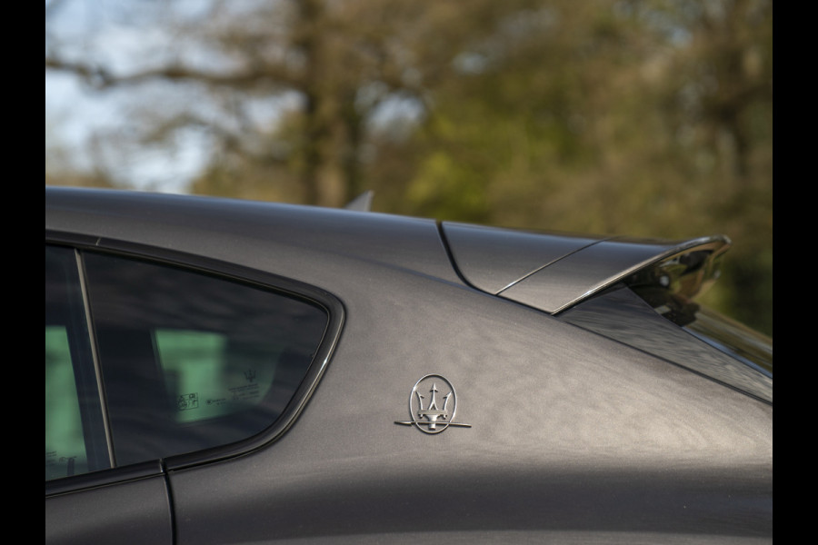 Maserati Levante 3.0 V6 S AWD 430pk GranSport Facelift | Pano-dak | 21 inch | Harman/Kardon | 360 camera