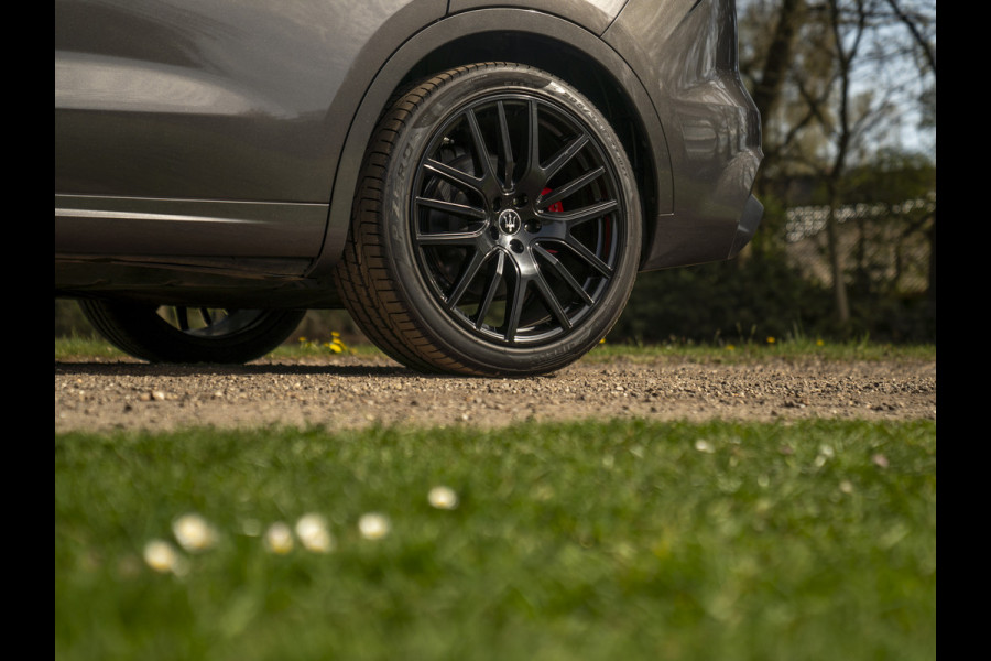 Maserati Levante 3.0 V6 S AWD 430pk GranSport Facelift | Pano-dak | 21 inch | Harman/Kardon | 360 camera