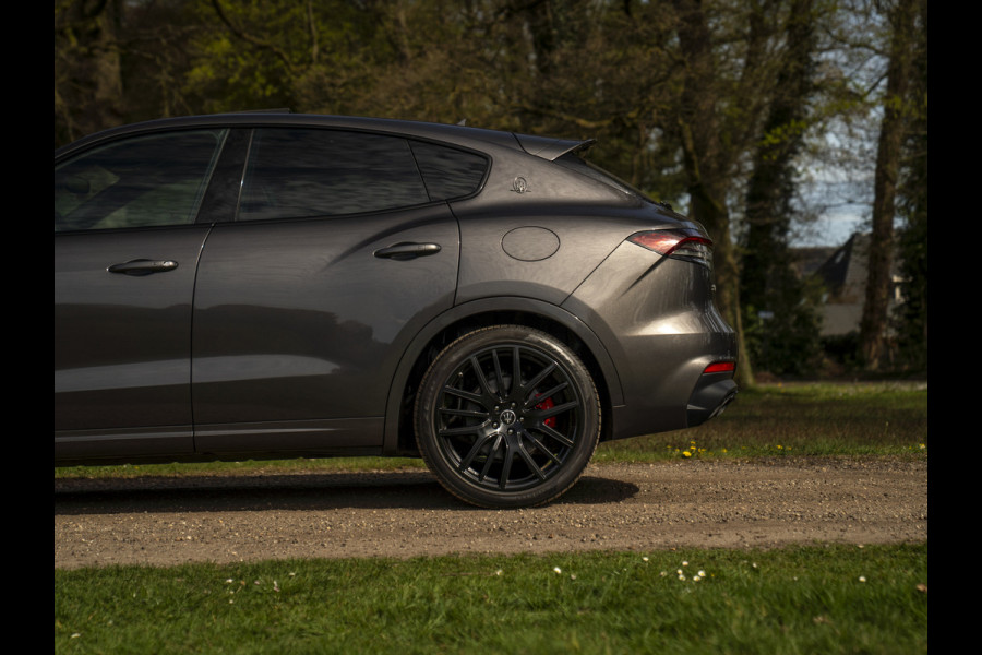 Maserati Levante 3.0 V6 S AWD 430pk GranSport Facelift | Pano-dak | 21 inch | Harman/Kardon | 360 camera