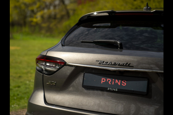 Maserati Levante 3.0 V6 S AWD 430pk GranSport Facelift | Pano-dak | 21 inch | Harman/Kardon | 360 camera