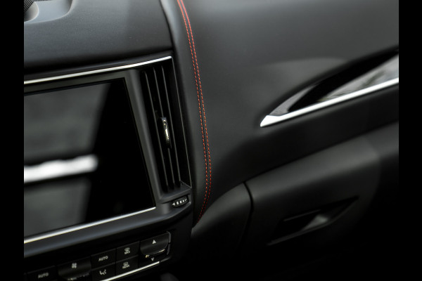 Maserati Levante 3.0 V6 S AWD 430pk GranSport Facelift | Pano-dak | 21 inch | Harman/Kardon | 360 camera