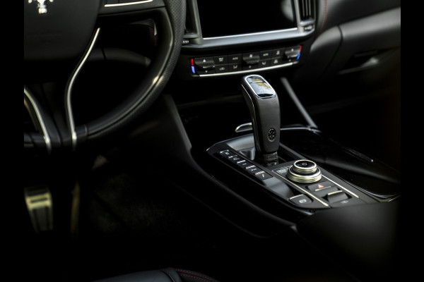 Maserati Levante 3.0 V6 S AWD 430pk GranSport Facelift | Pano-dak | 21 inch | Harman/Kardon | 360 camera