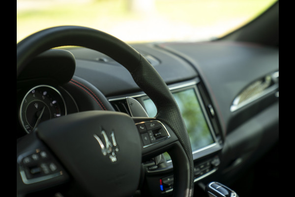 Maserati Levante 3.0 V6 S AWD 430pk GranSport Facelift | Pano-dak | 21 inch | Harman/Kardon | 360 camera