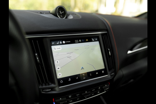 Maserati Levante 3.0 V6 S AWD 430pk GranSport Facelift | Pano-dak | 21 inch | Harman/Kardon | 360 camera