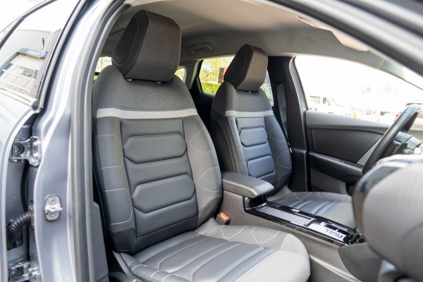 Citroën C4 1.2 Automaat PureTech Shine|Prijs rijklaar incl 12 mnd garantie|HUD Stoel/stuurverwarming Blindspot Navi