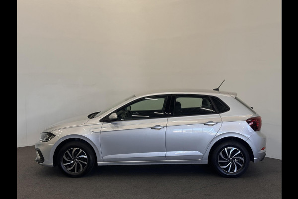 Volkswagen Polo 1.0 TSI Life Airco Caplay Navi Cruise Control Full LED PDC Voor/Achter 15" LM Velgen