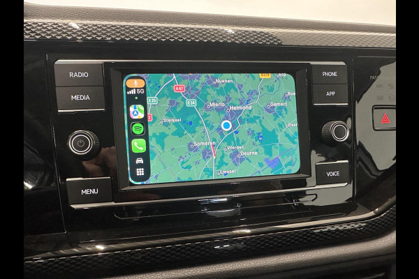 Volkswagen Polo 1.0 TSI Life Airco Caplay Navi Cruise Control Full LED PDC Voor/Achter 15" LM Velgen