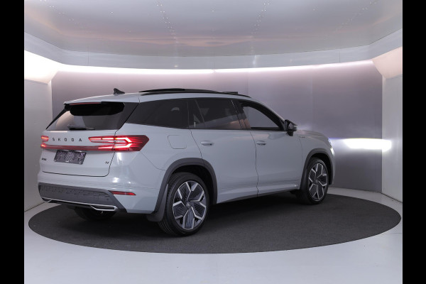 Škoda Kodiaq Sportline Business PHEV 1.5 TSI 204 pk 6 versn. DSG | Panoramadak | Trekhaak | Comfort Pakket | Winter Pakket | 20 inch lichtmetalen velgen | Verlengde garantie