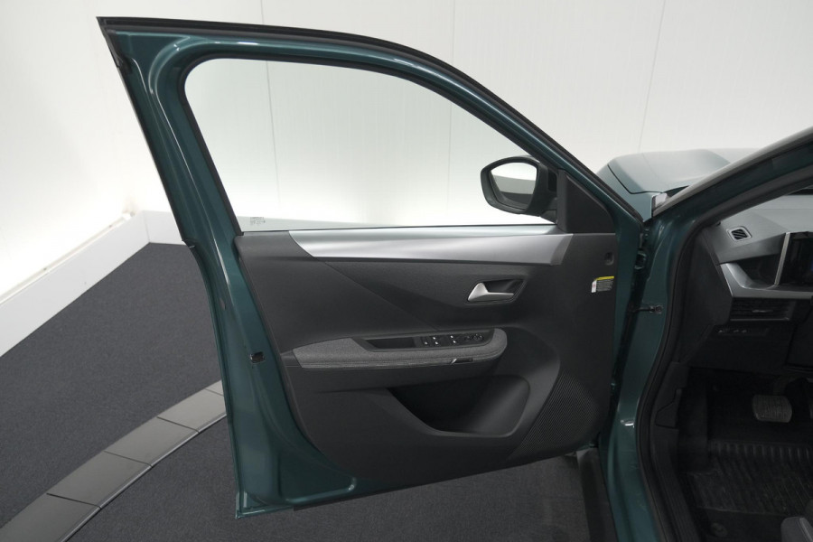 Opel Frontera Electric GS 44 kWh | 11 KW Laadfunctie | Camera | Dodehoekdetectie | Apple Carplay