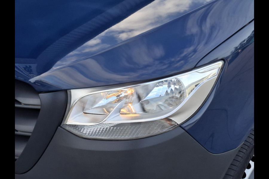 Mercedes-Benz Sprinter 311 2.2 CDI L2H2 - WDB9106331P133346 poetsen en foto’s maken