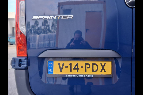 Mercedes-Benz Sprinter 311 2.2 CDI L2H2 - WDB9106331P133346 poetsen en foto’s maken