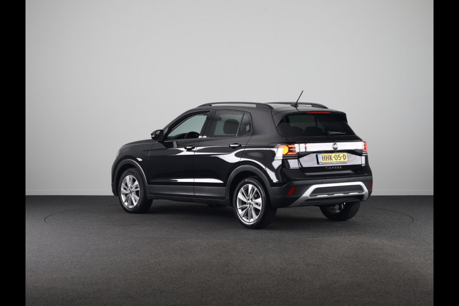 Volkswagen T-Cross 1.0 TSI Life Edition 116 pk Automaat (DSG) | Verlengde garantie | Navigatie via App | Parkeersensoren | Achteruitrijcamera | Autom. airco | Stoelverwarming |