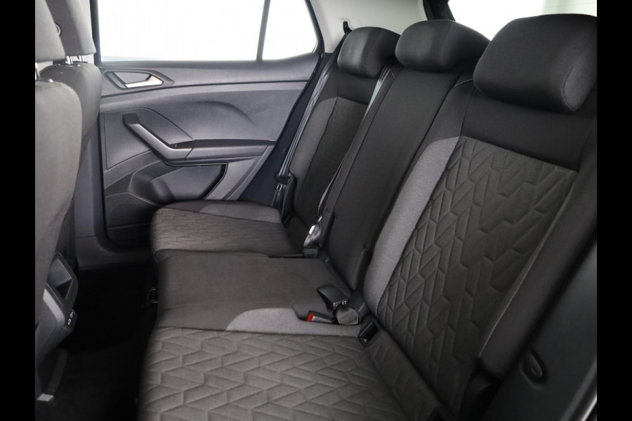 Volkswagen T-Cross 1.0 TSI Life Edition 116 pk Automaat (DSG) | Verlengde garantie | Navigatie via App | Parkeersensoren | Achteruitrijcamera | Autom. airco | Stoelverwarming |