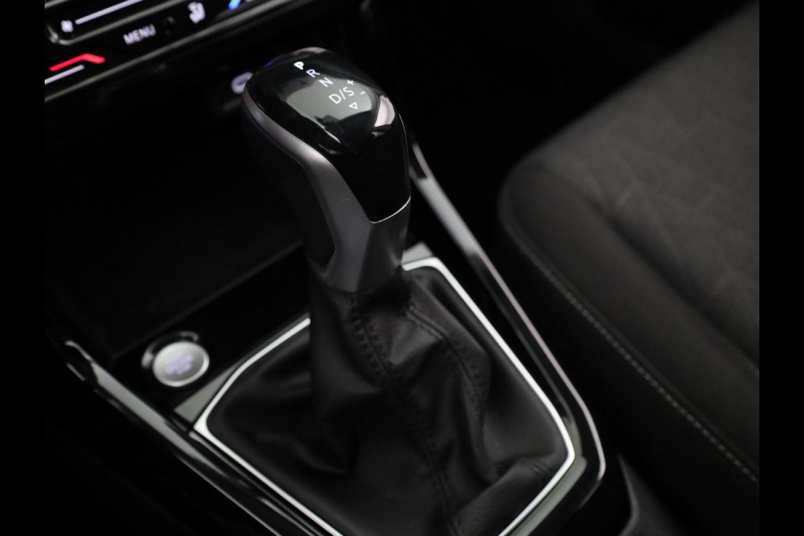 Volkswagen T-Cross 1.0 TSI Life Edition 116 pk Automaat (DSG) | Verlengde garantie | Navigatie via App | Parkeersensoren | Achteruitrijcamera | Autom. airco | Stoelverwarming |