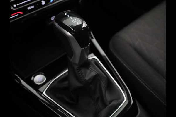 Volkswagen T-Cross 1.0 TSI Life Edition 116 pk Automaat (DSG) | Verlengde garantie | Navigatie via App | Parkeersensoren | Achteruitrijcamera | Autom. airco | Stoelverwarming |