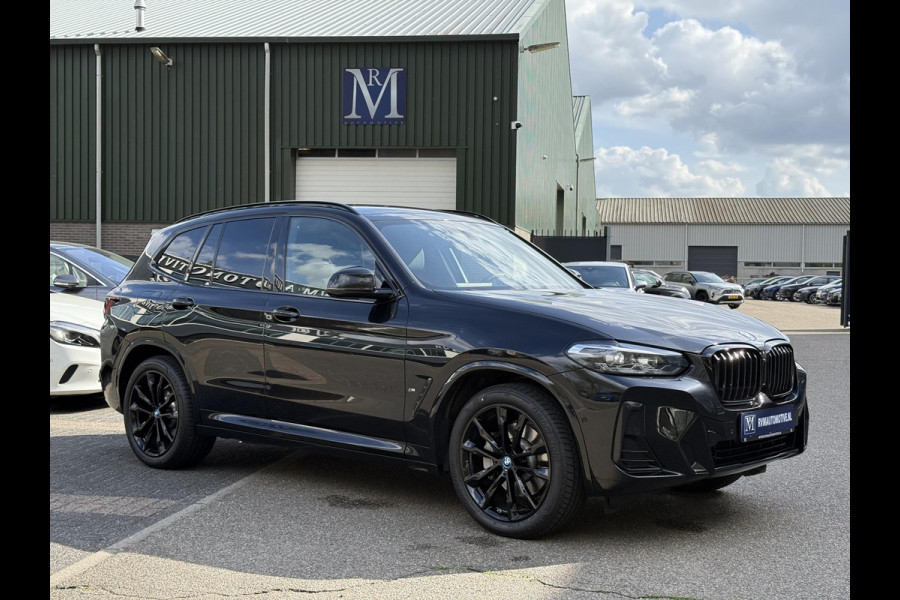 BMW X3 xDrive30e High Executive M-SPORT SHADOW LINE| BTW|  HIFI AUDIO| STOELVERWARMING| ELEK. STOELEN| ELEK. ACHTERKLEP| 20 INCH HOOGGLANS ZWARTE VELGEN| CAMERA| FULL LED|