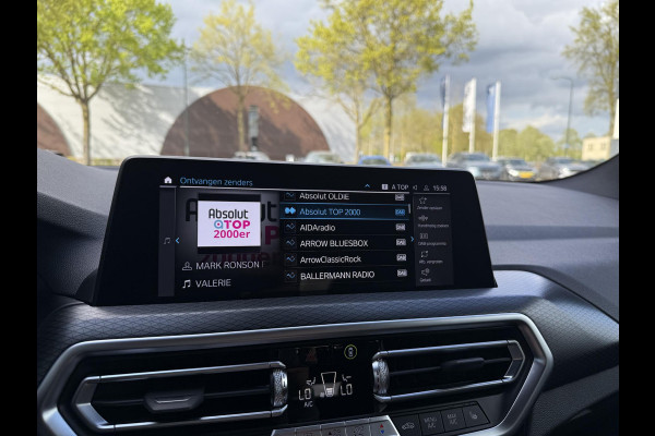 BMW X3 xDrive30e High Executive M-SPORT SHADOW LINE| BTW|  HIFI AUDIO| STOELVERWARMING| ELEK. STOELEN| ELEK. ACHTERKLEP| 20 INCH HOOGGLANS ZWARTE VELGEN| CAMERA| FULL LED|