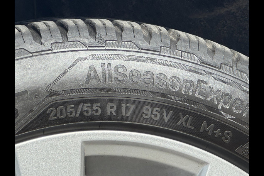 Seat Arona 1.0 TSI FR - URBAN Edition - Navigatie / Apple CarPlay I Leer I Airco I LED I Sport pakket I Dealer onderhouden