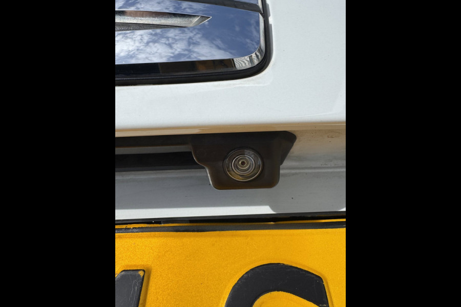 Seat Arona 1.0 TSI FR - URBAN Edition - Navigatie / Apple CarPlay I Leer I Airco I LED I Sport pakket I Dealer onderhouden