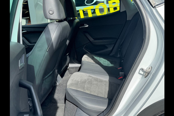 Seat Arona 1.0 TSI FR - URBAN Edition - Navigatie / Apple CarPlay I Leer I Airco I LED I Sport pakket I Dealer onderhouden