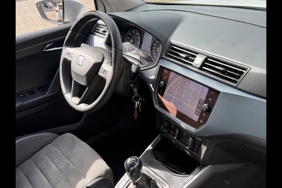 Seat Arona 1.0 TSI FR - URBAN Edition - Navigatie / Apple CarPlay I Leer I Airco I LED I Sport pakket I Dealer onderhouden