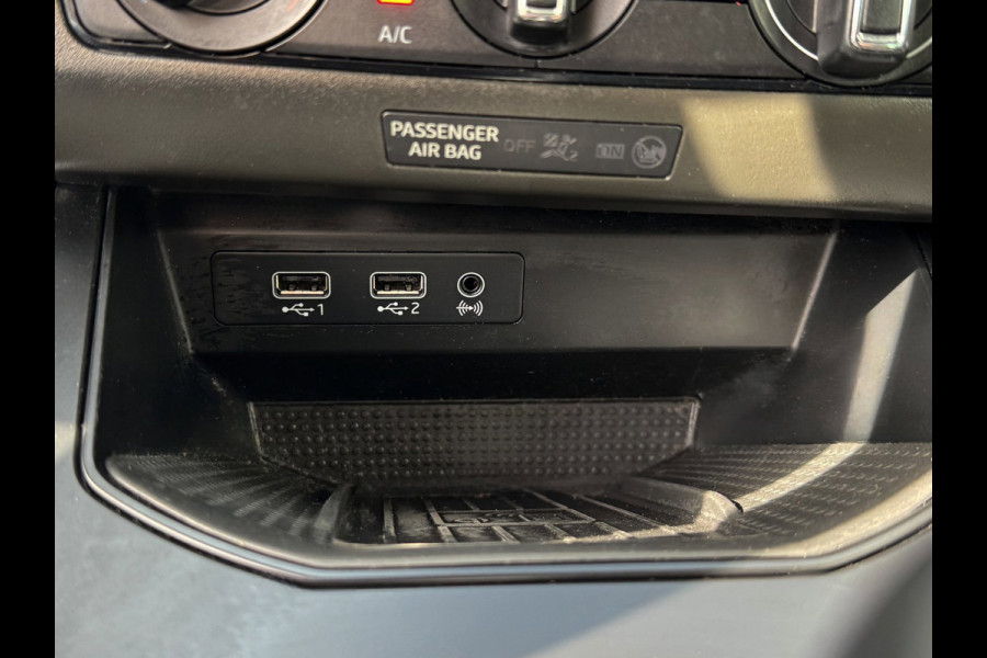 Seat Arona 1.0 TSI FR - URBAN Edition - Navigatie / Apple CarPlay I Leer I Airco I LED I Sport pakket I Dealer onderhouden