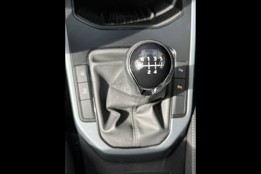 Seat Arona 1.0 TSI FR - URBAN Edition - Navigatie / Apple CarPlay I Leer I Airco I LED I Sport pakket I Dealer onderhouden