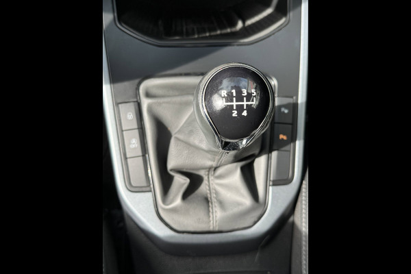 Seat Arona 1.0 TSI FR - URBAN Edition - Navigatie / Apple CarPlay I Leer I Airco I LED I Sport pakket I Dealer onderhouden