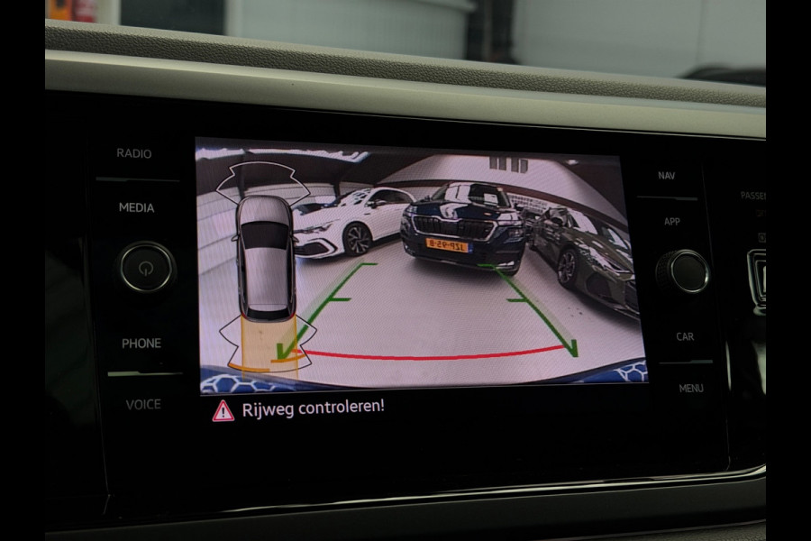 Volkswagen Polo 1.0 TSI 2x R-Line Panorama Camera CarPlay