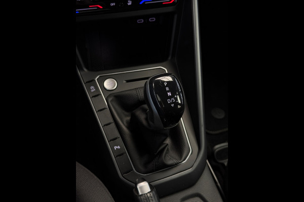 Volkswagen Polo 1.0 TSI 2x R-Line Panorama Camera CarPlay