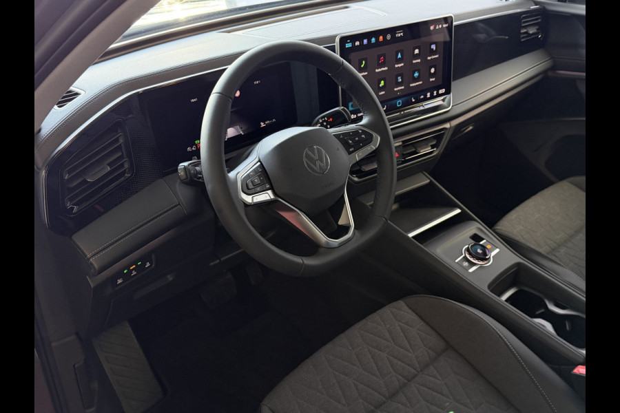 Volkswagen Tiguan 1.5 eHYBRID NW AUTO 2026 STOEL/STUUR VERW CAMERA ELEK.KLEP/TREKHAAK TRAILER ASSIST PHEV PLUG IN HYBRID