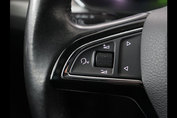 Škoda Superb 1.4 TSI iV Business Edition Plus | SOH 88,8% | Panoramadak | Leder/Alcantara | Stoelverwarming | Camera | Carplay | Park Assist | Virtual Cockpit | Achterbankverwarming | PHEV | Plug In