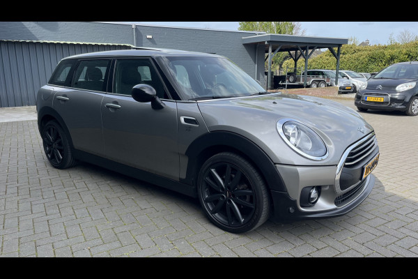 MINI Clubman 1.5 One Business Edition / Airco-ecc / Navigatie / Panorama schuifdak / Leder / Cruise-ctr. / Apk 10-2026