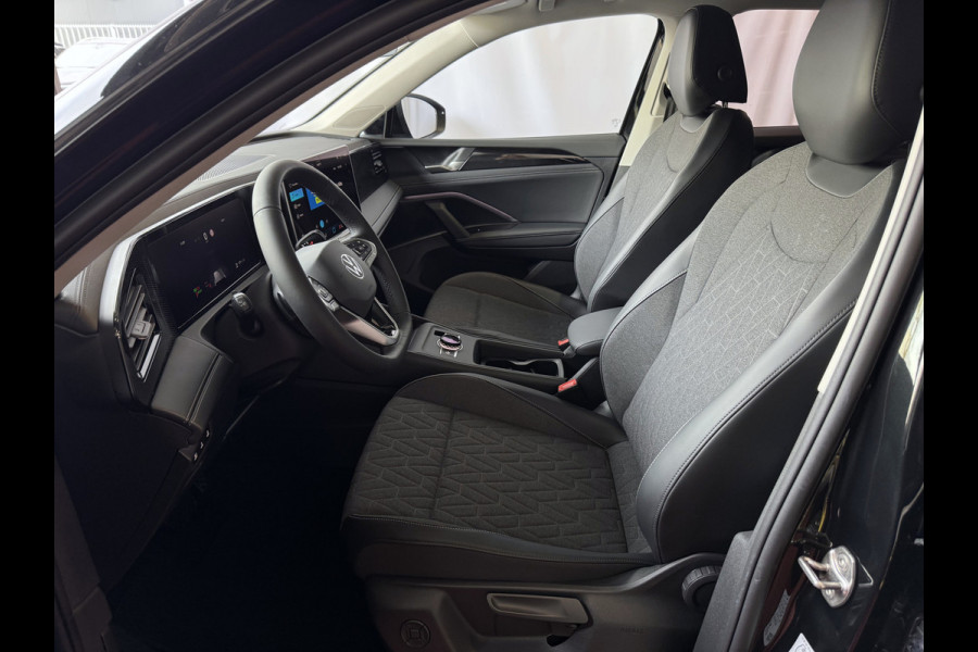 Volkswagen Tiguan 1.5 eHYBRID NW AUTO 2026 STOEL/STUUR VERW CAMERA ELEK.KLEP/TREKHAAK TRAILER ASSIST PHEV PLUG IN HYBRID