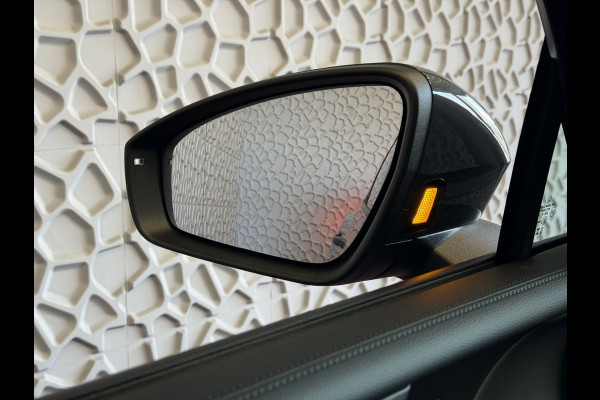 Volkswagen Tiguan 1.5 eHYBRID NW AUTO 2026 STOEL/STUUR VERW CAMERA ELEK.KLEP/TREKHAAK TRAILER ASSIST PHEV PLUG IN HYBRID